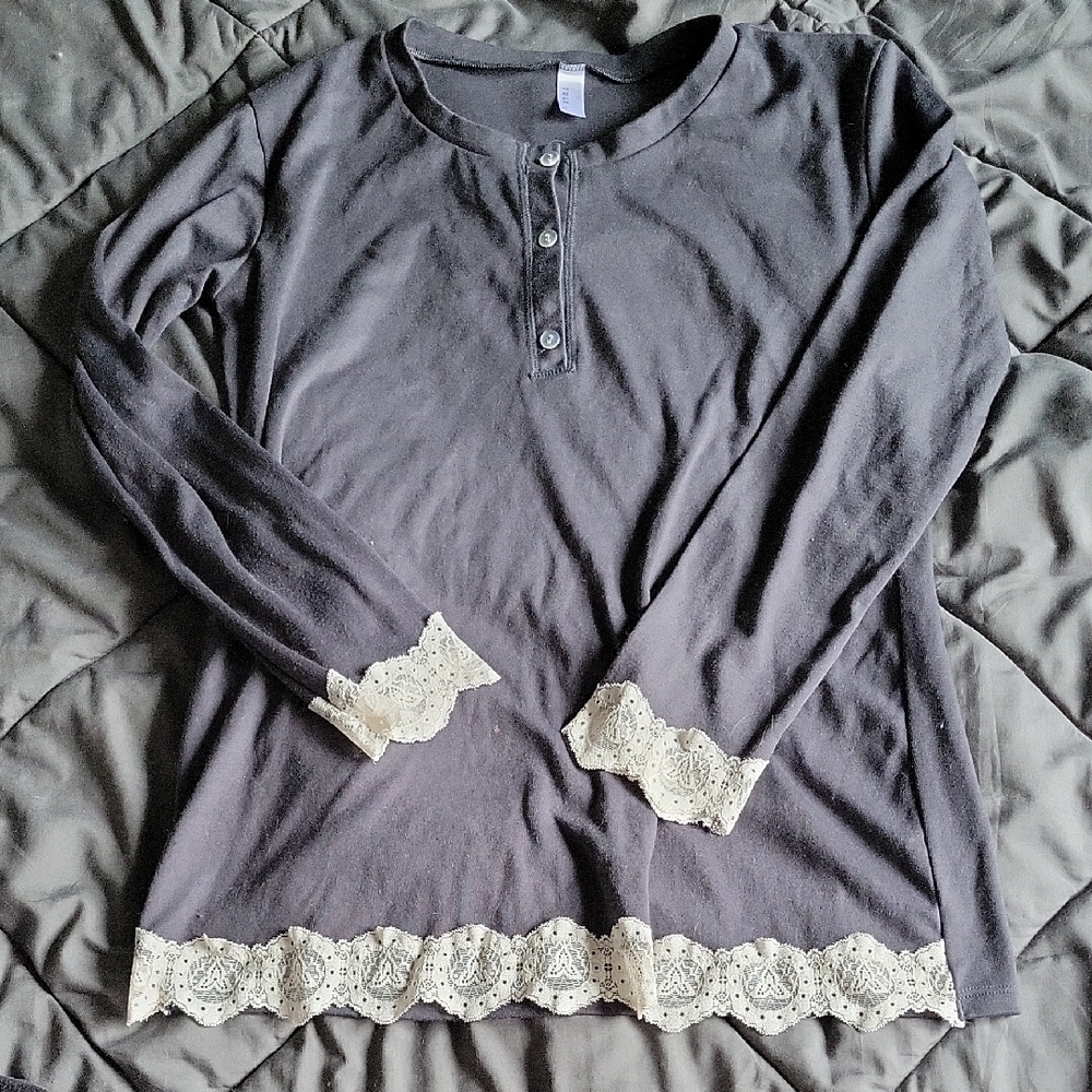 Gray Lace Trim Pyjama Set